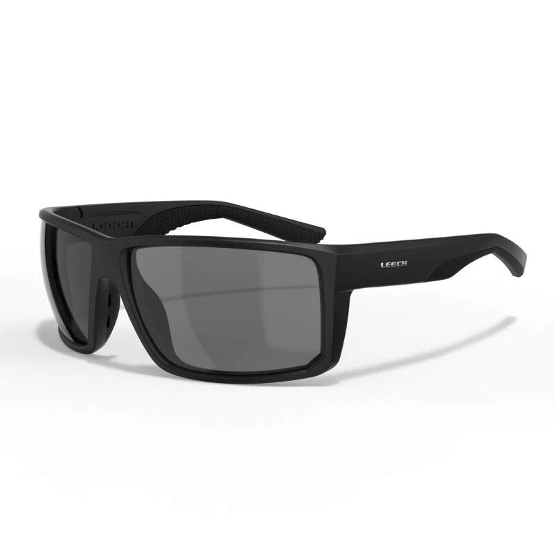 Leech Hawk Black