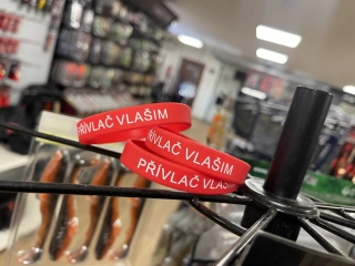 Přívlač Vlašim Silikonový Náramek Červený